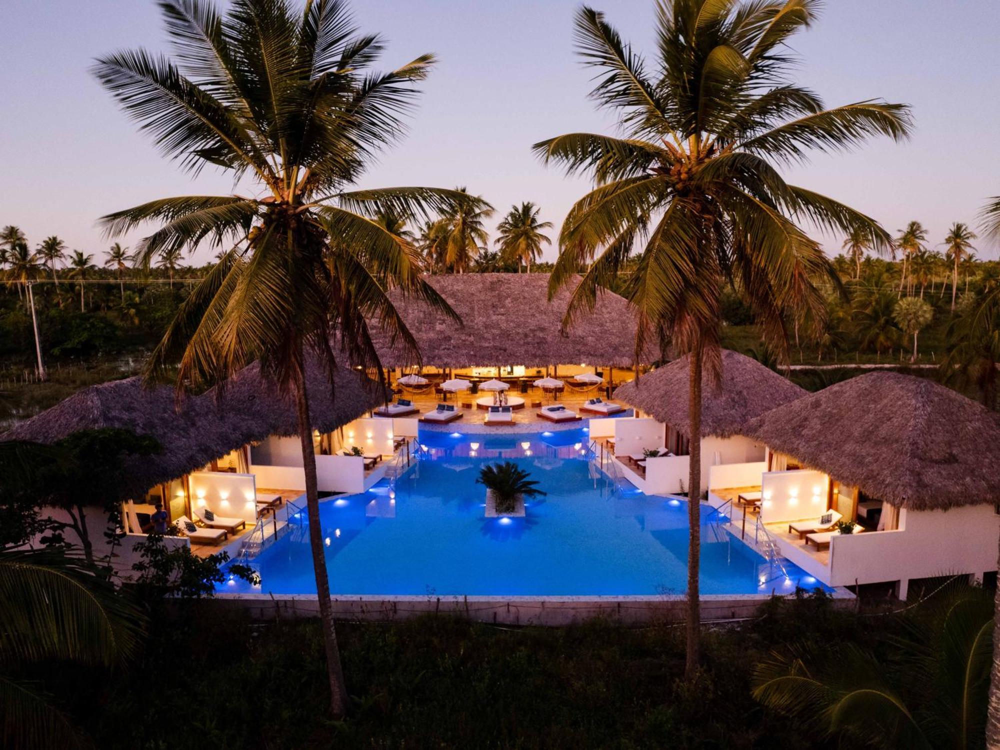 Mkni Hotel - Ikaika Makani Experience Prea Dış mekan fotoğraf